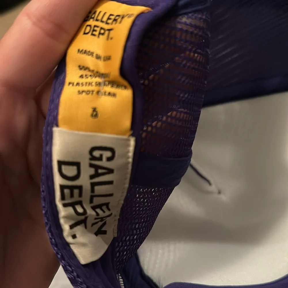 Brand new Gallery hat - Picture 4 of 4